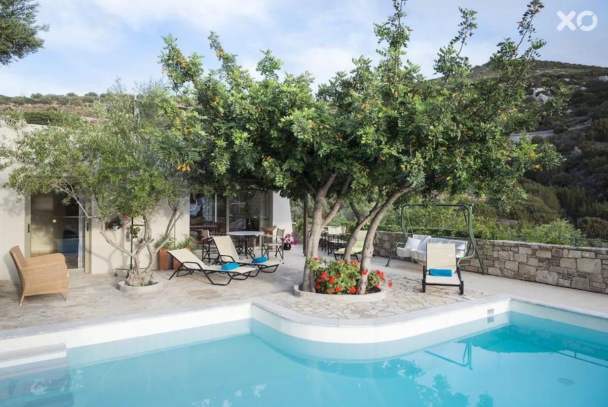 Istron Villas