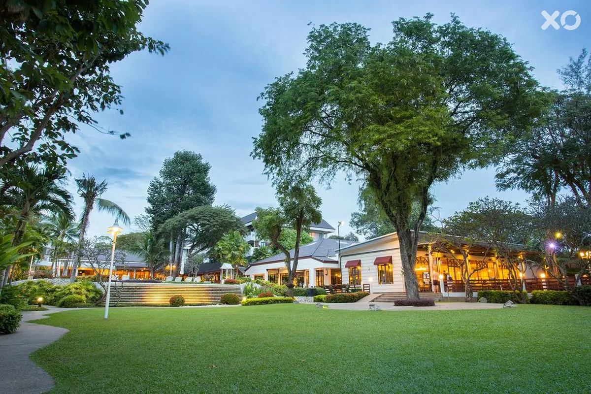 Novotel Rayong Rim Pae Resort Hotel