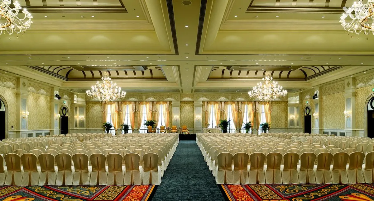 The Ritz-Carlton Grand Canal Abu Dhabi