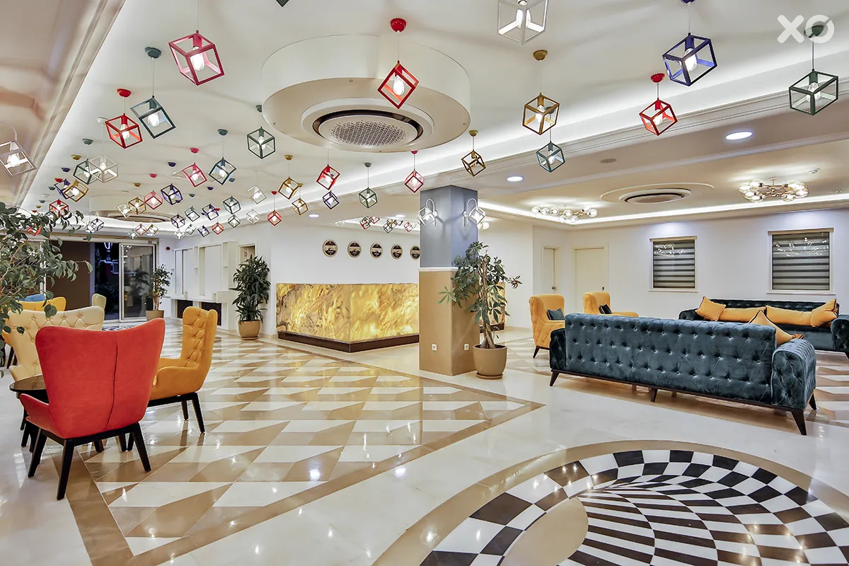 Crystal Club World of Colours