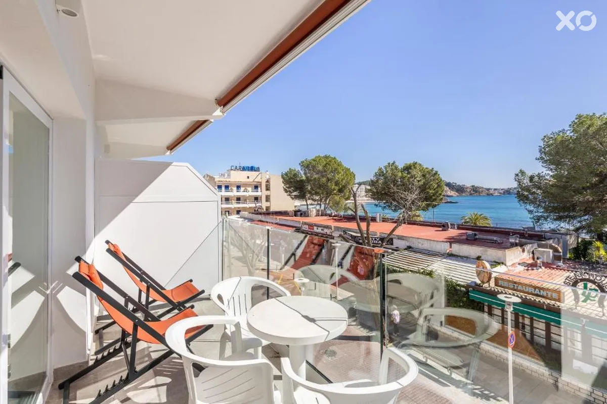 Neptuno Hostal
