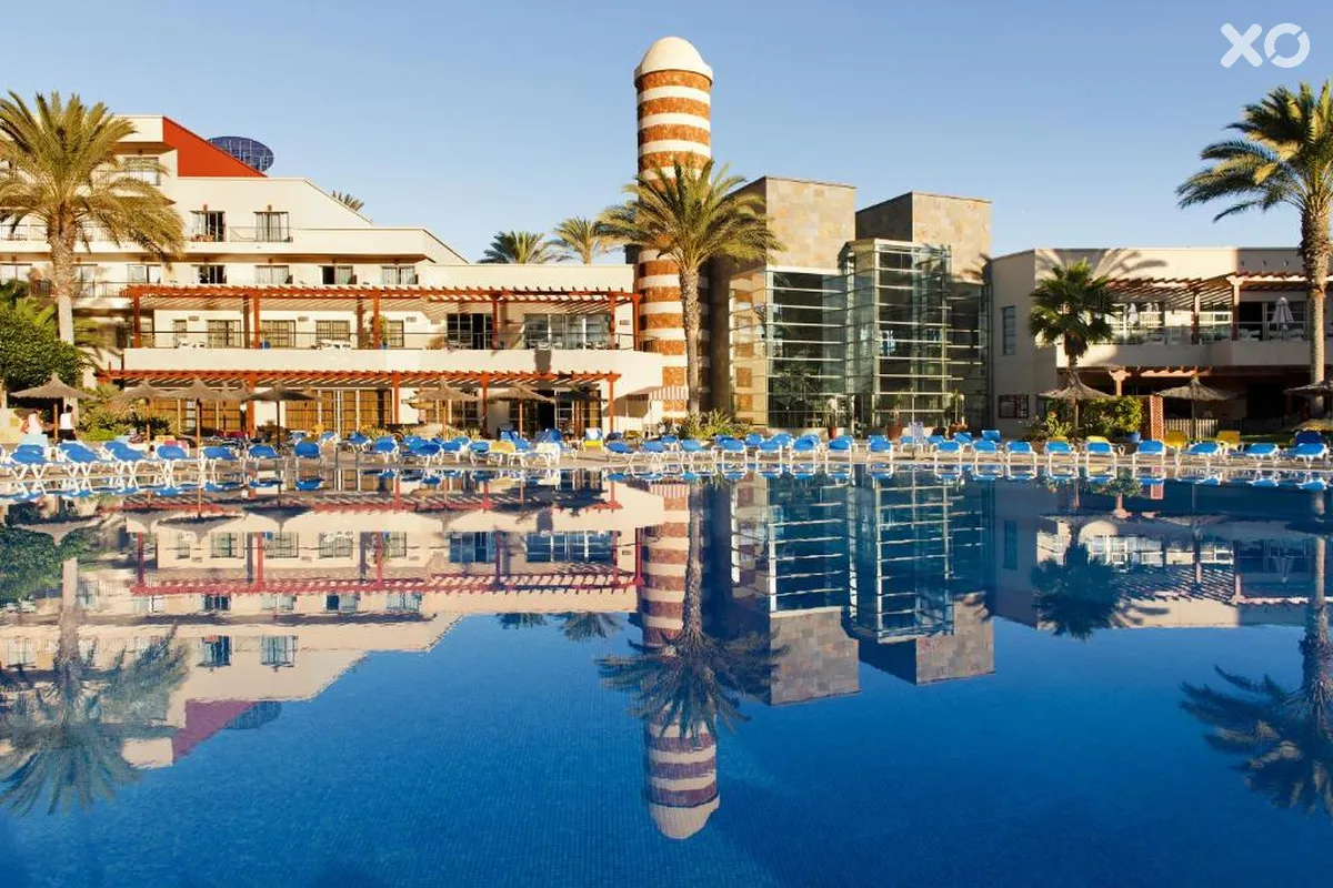 Elba Carlota Beach & Convention Resort