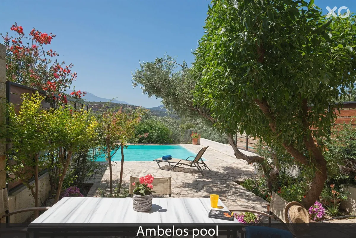 Istron Villas