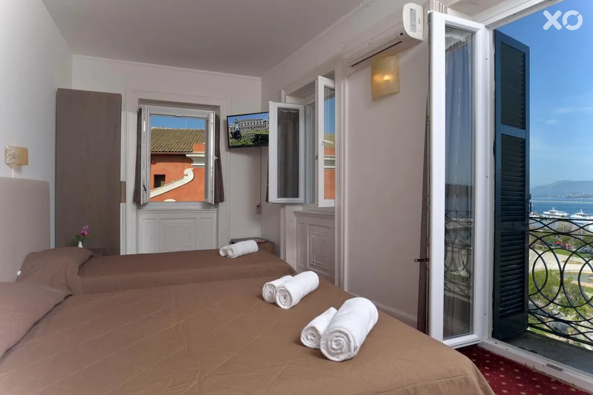 Konstantinoupolis Hotel