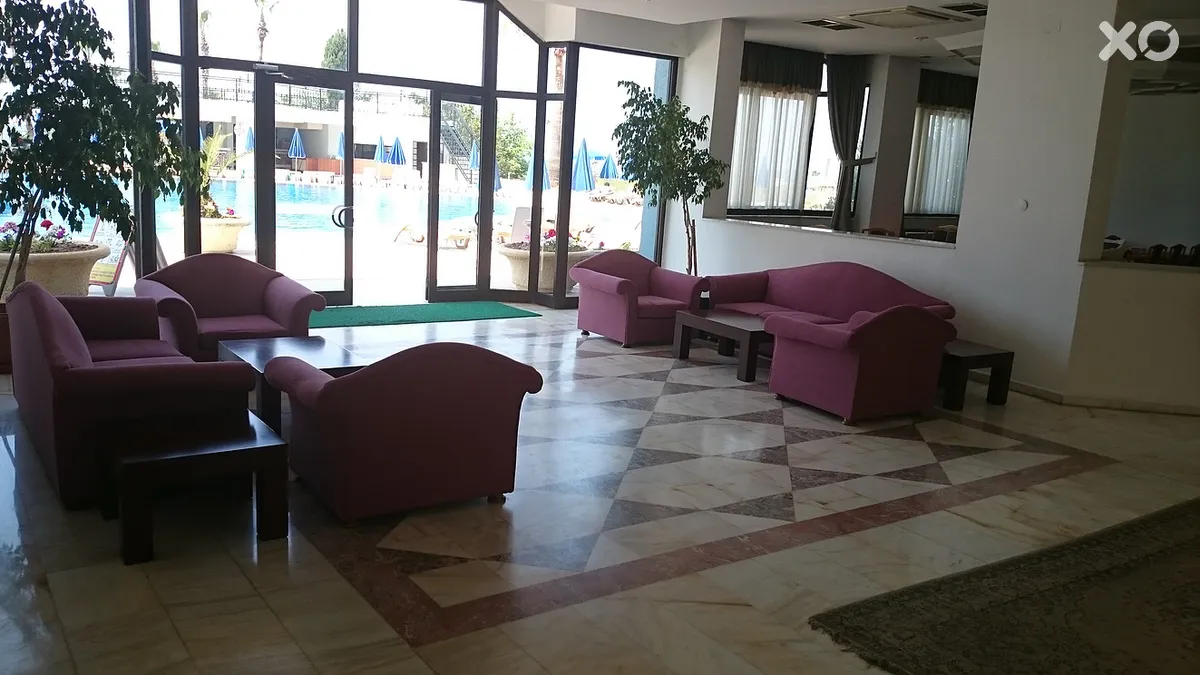 Sunshine Hotel