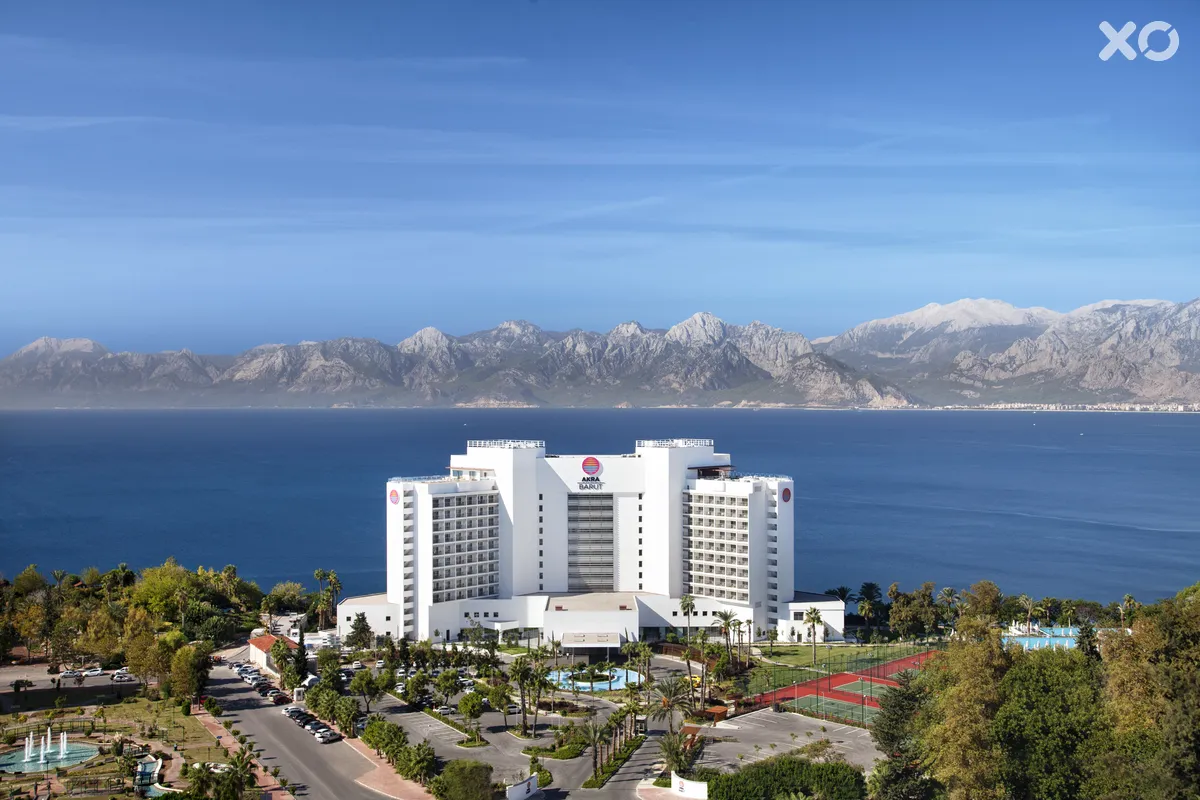 Akra Hotel