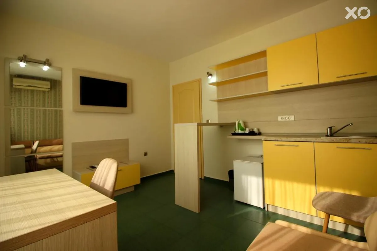 Perla Apartments First Line