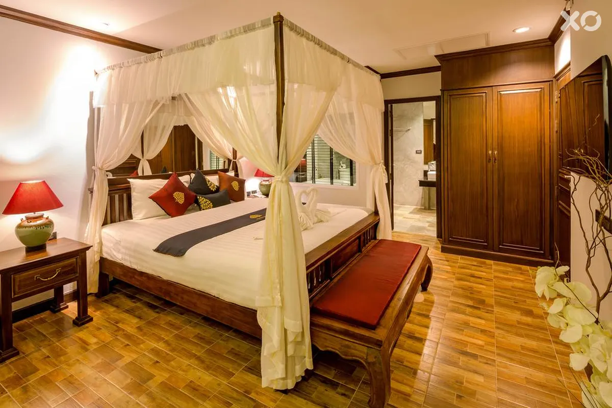Tanawan Phuket Hotel
