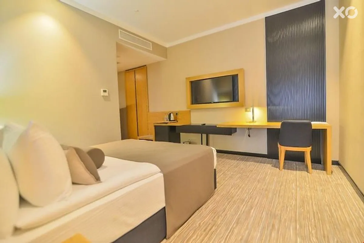 Mayi Hotel
