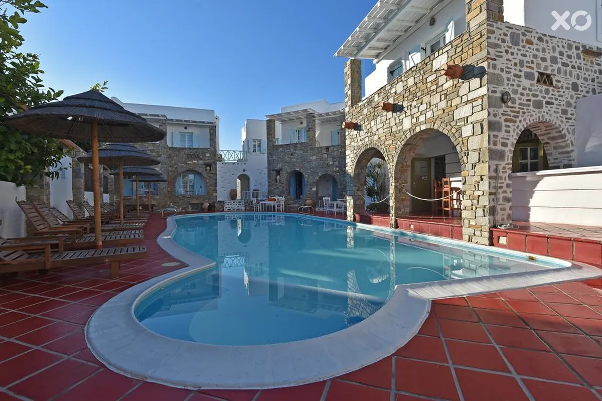 Zefi Hotel