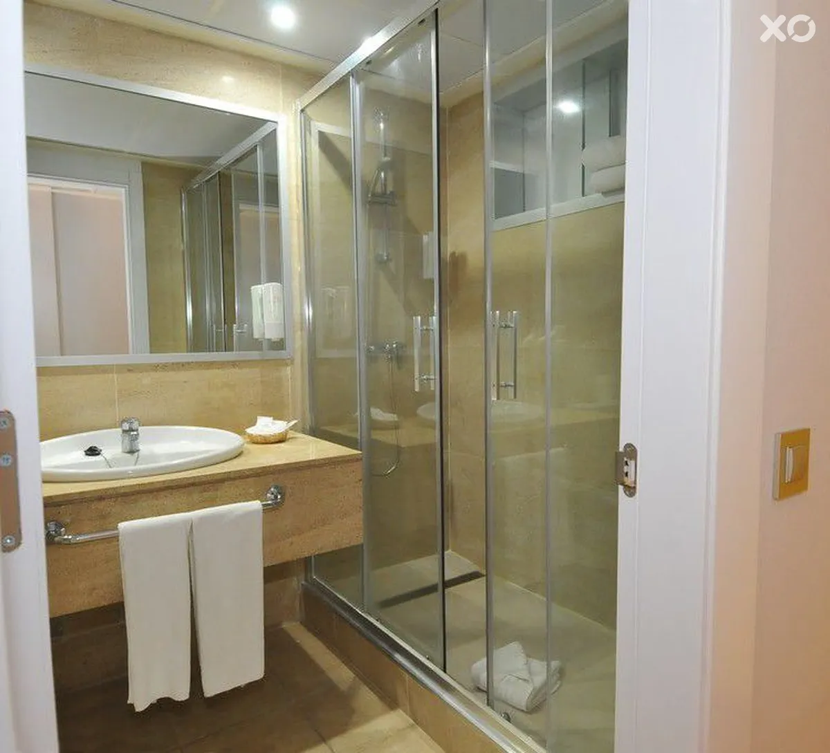 Paradise Park Fun Lifestyle Hotel