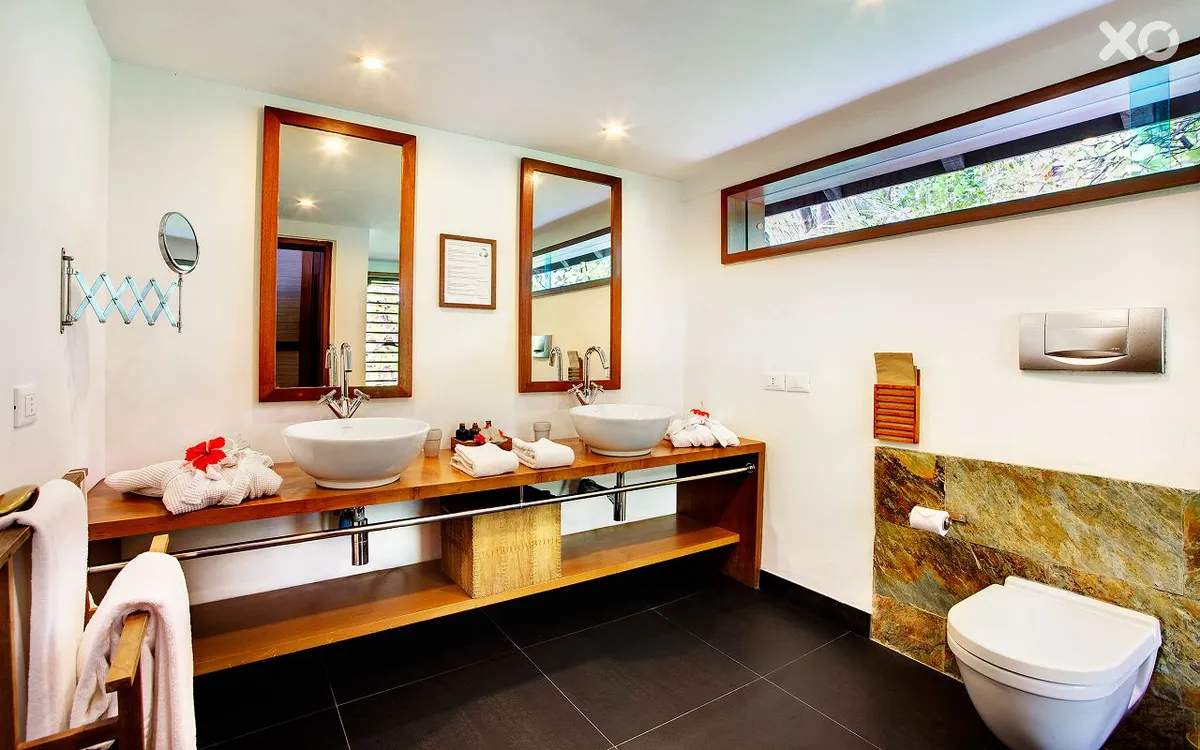 Gangehi Island Resort & Spa
