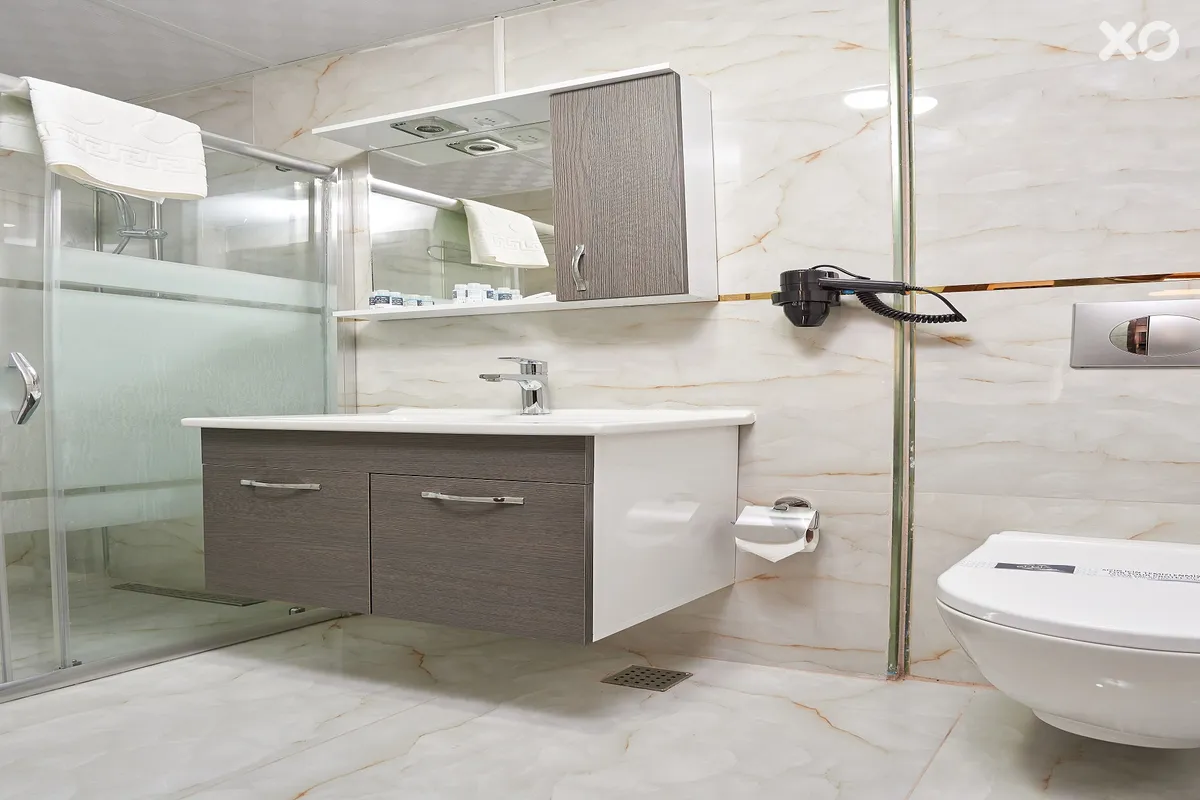 Renzo Hotel