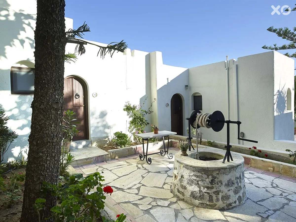 Coriva Beach Hotel
