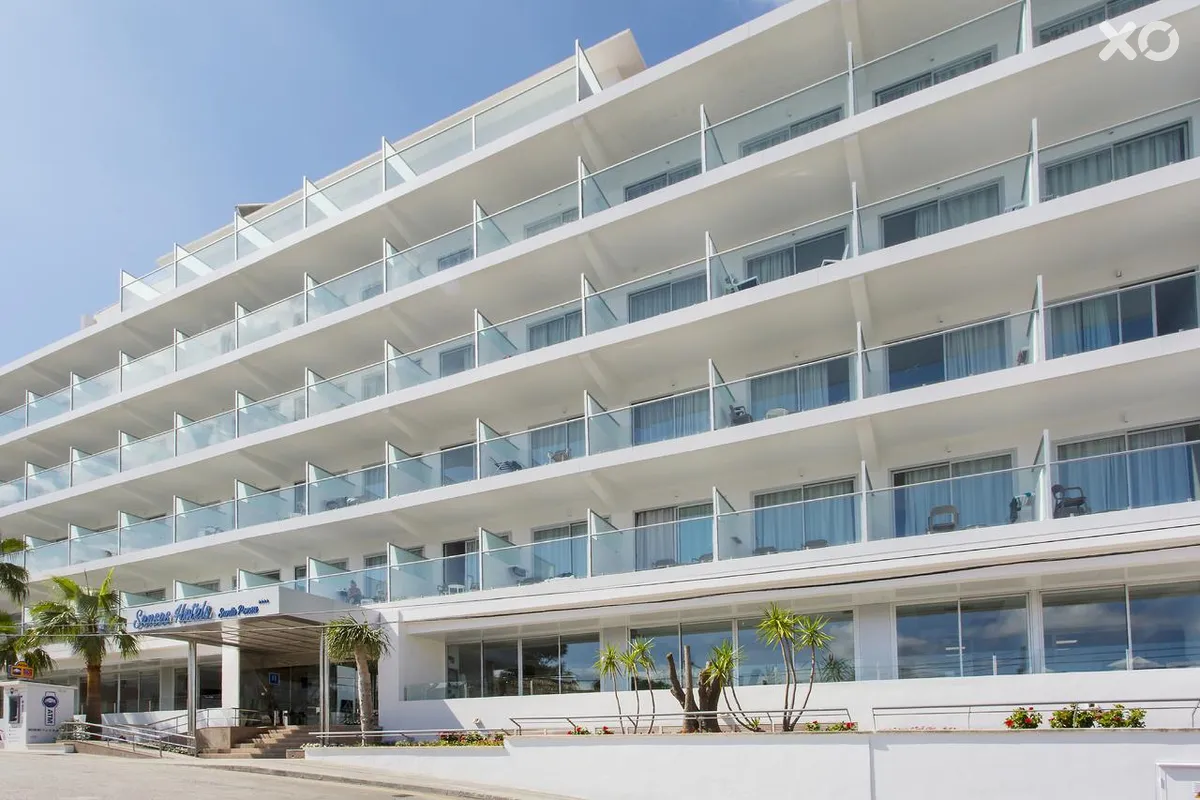 Reverence Life Hotel