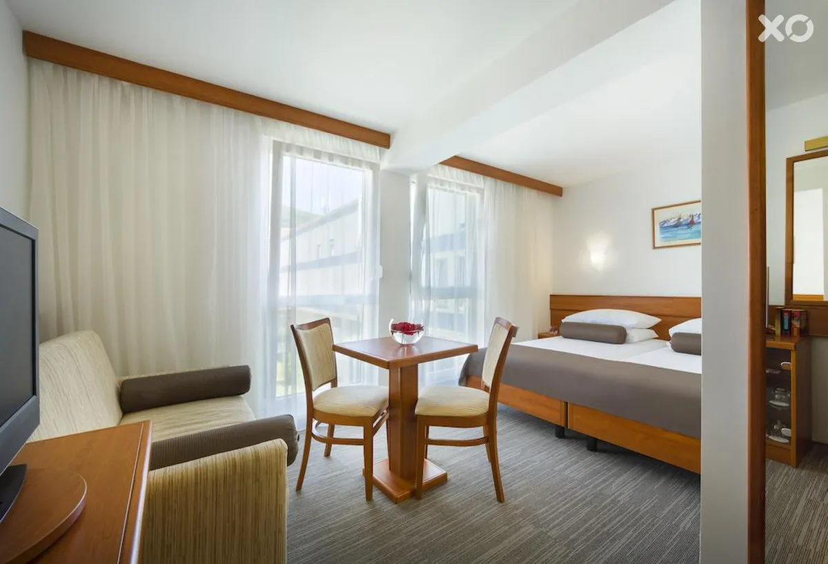 Marina Hotel