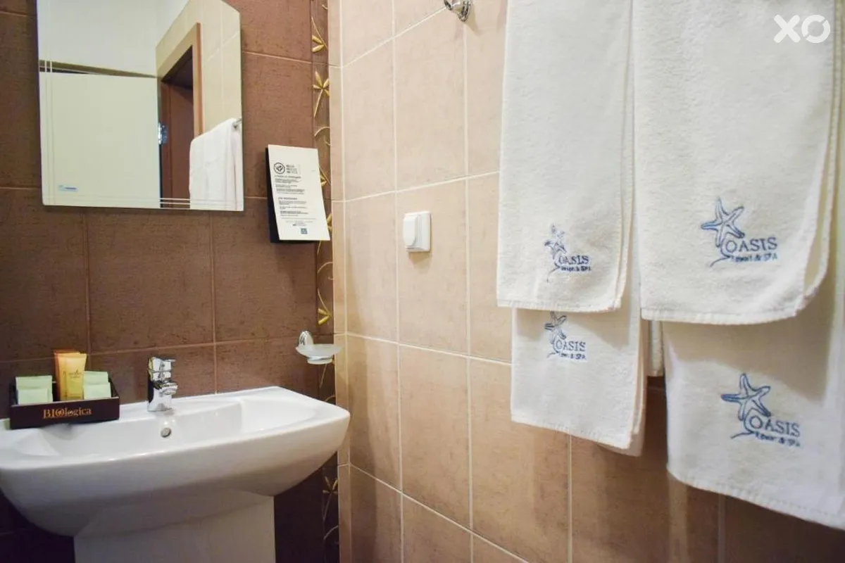 Oasis Resort & Spa