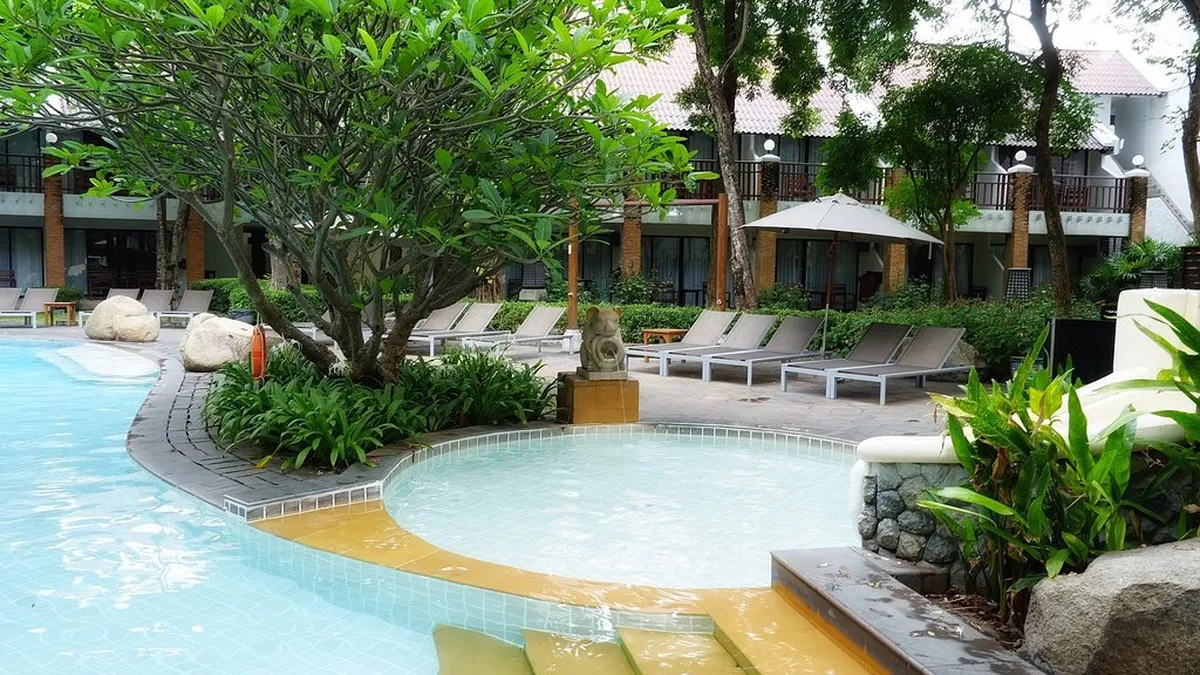 Woodlands Hotel & Resort