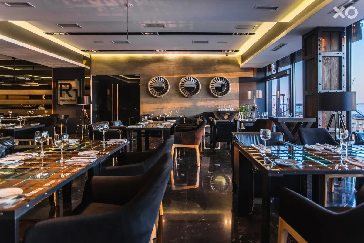 M1 Club Hotel