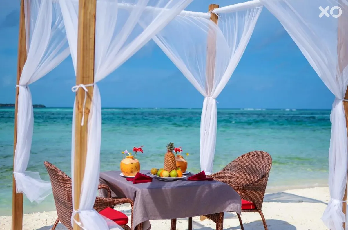 Triton Beach Hotel & Spa