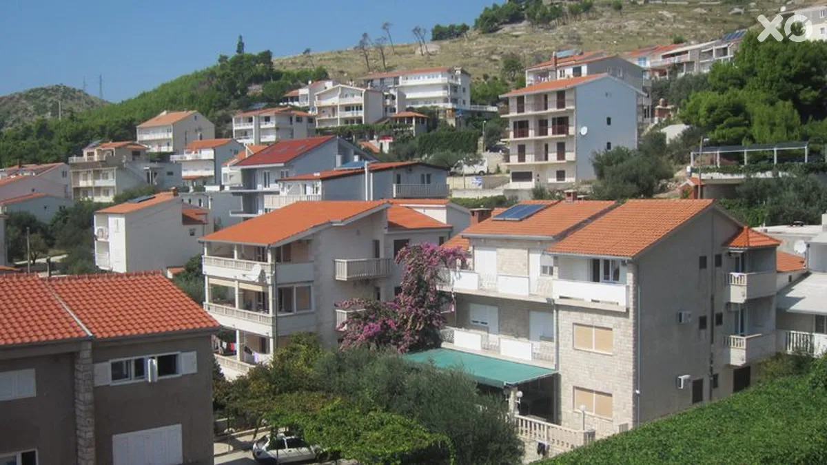 Mirna Villa