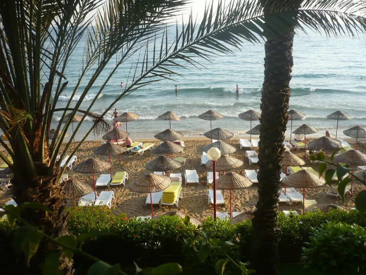 Rubi Hotel