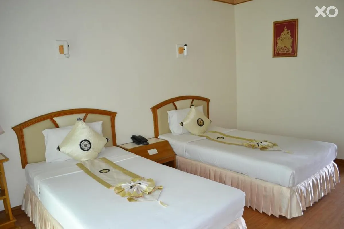 Phuket Golden Sand Inn