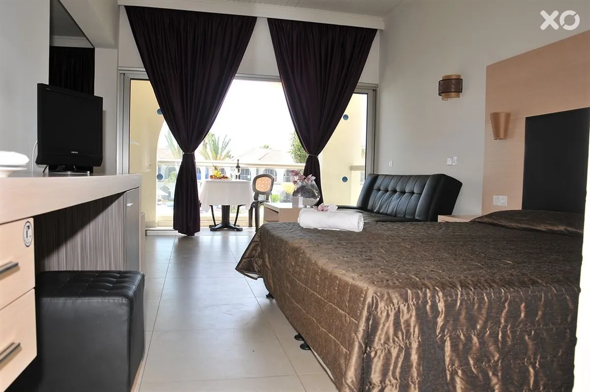 Radisson Beach Resort