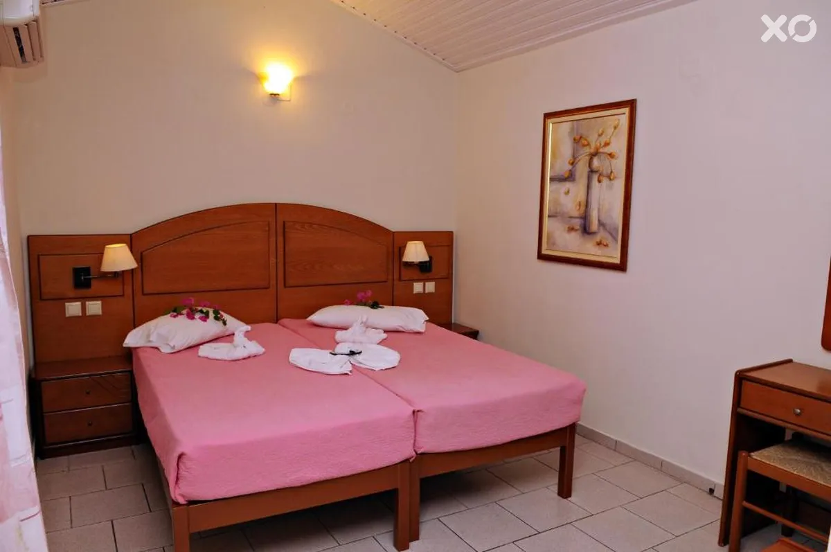 Athena Hotel