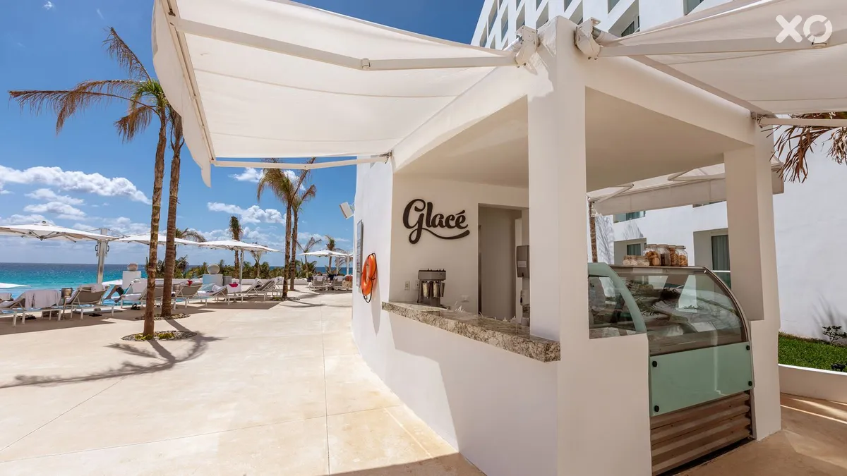 Le Blanc Spa Resort