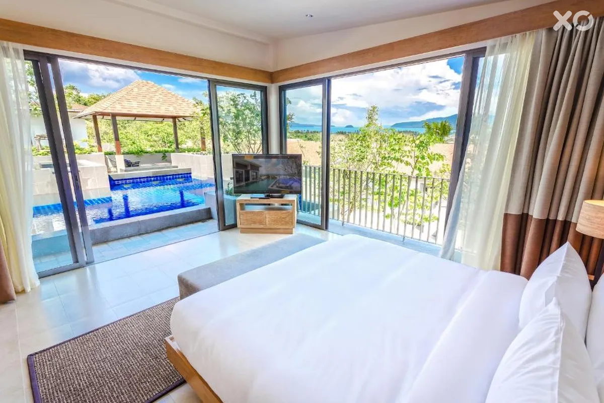Casabay Luxury Pool Villas by Stay