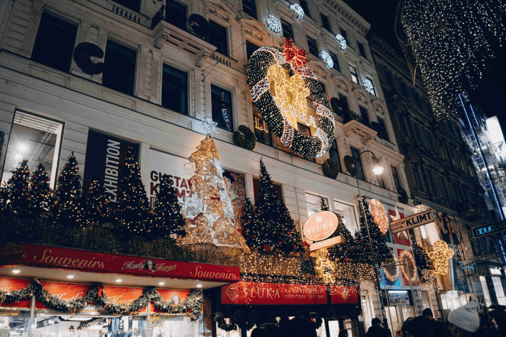 Вена и Зальцбург в сиянии Рождества! Ярмарки, уличные огни и зимние сказки Европы