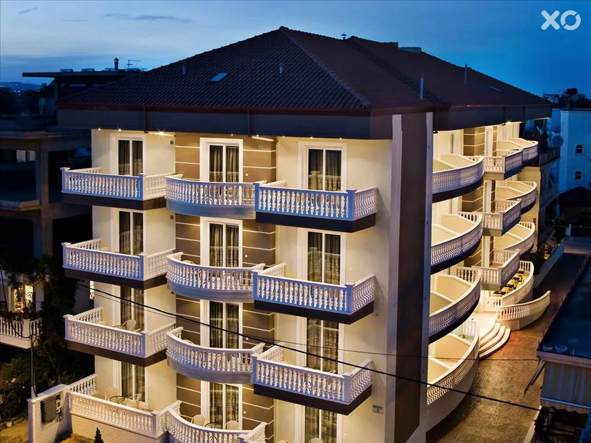 RG Status Hotel