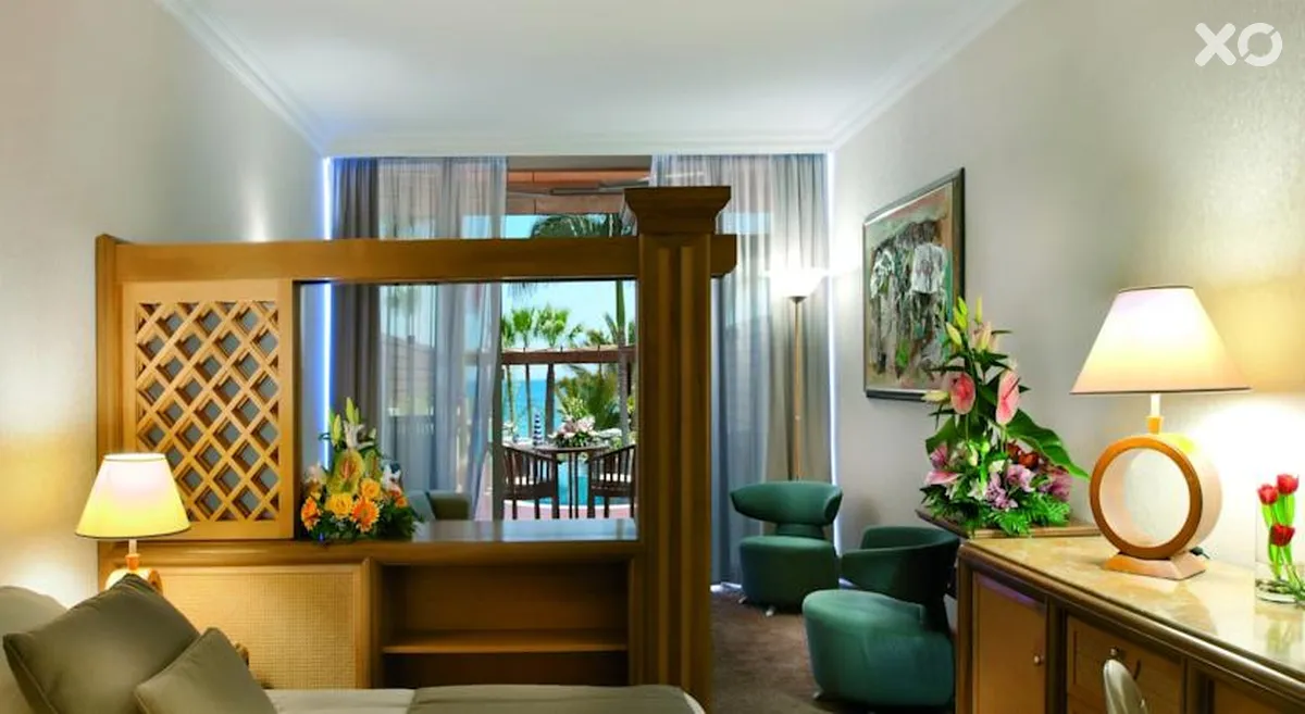 Amathus Beach Hotel