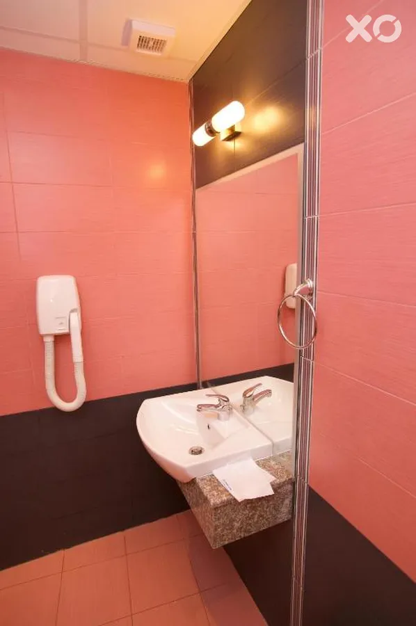 Sea Breeze Hotel