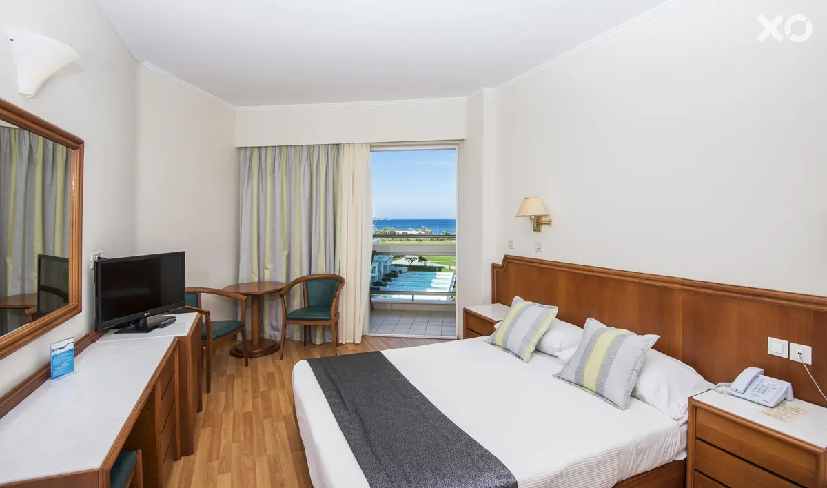 Apollo Beach Hotel