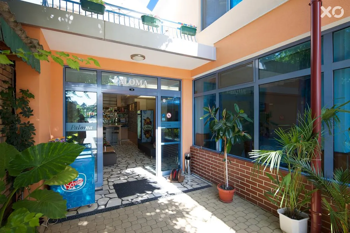 Paloma Hotel