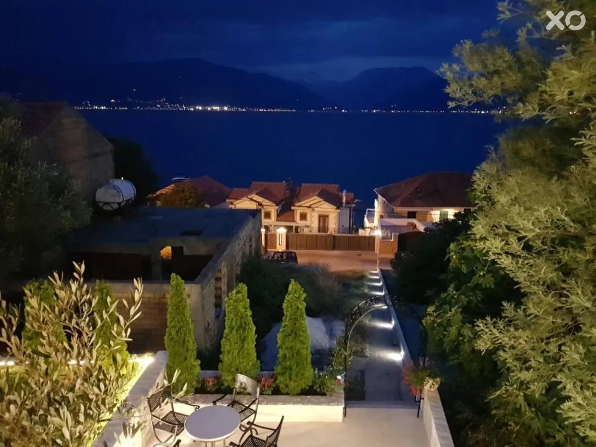 Mare Villa