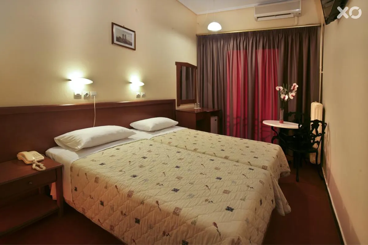 Bakos Hotel