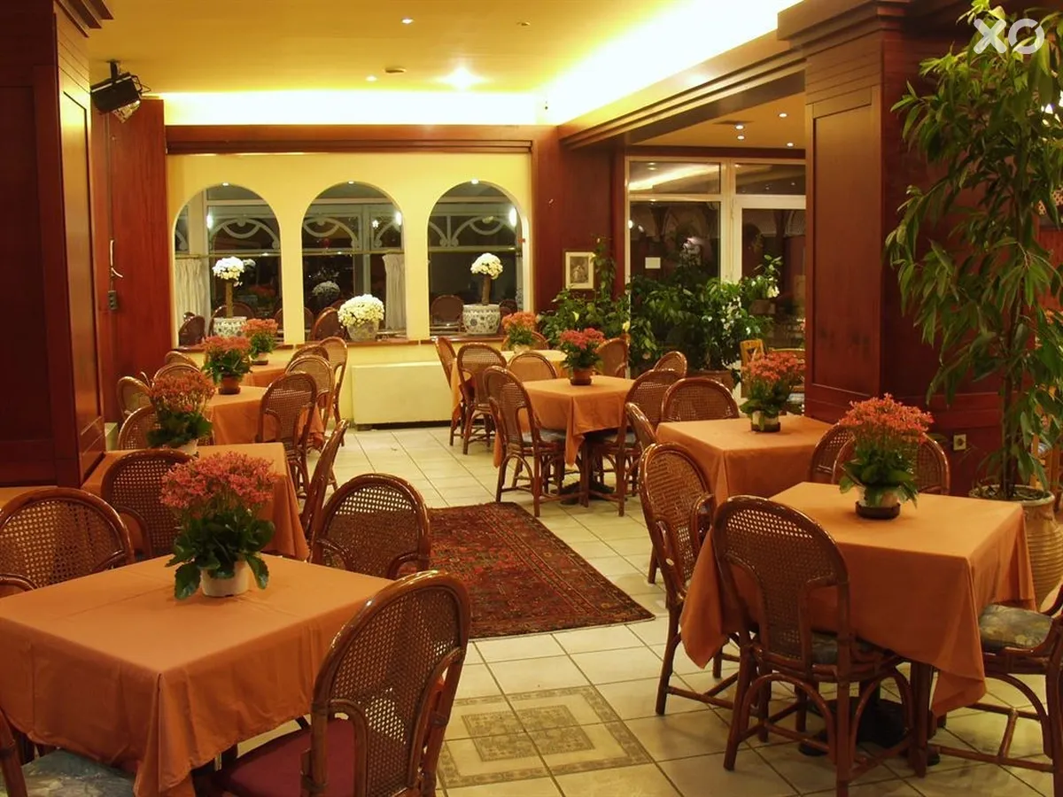 Platon Beach Hotel