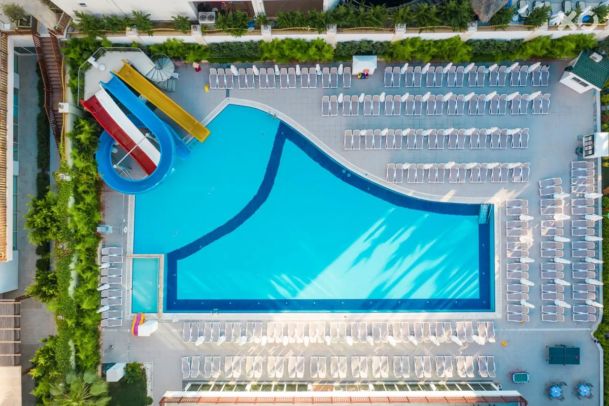 Side Royal Paradise