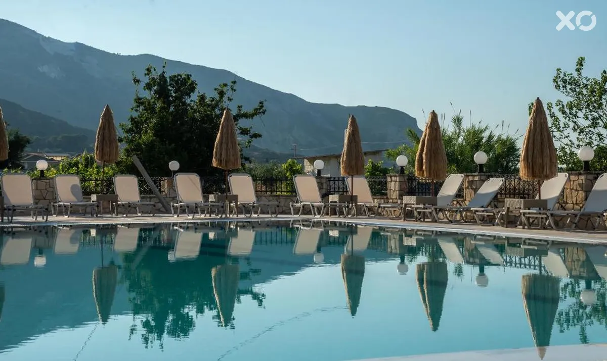 Athina Apartments