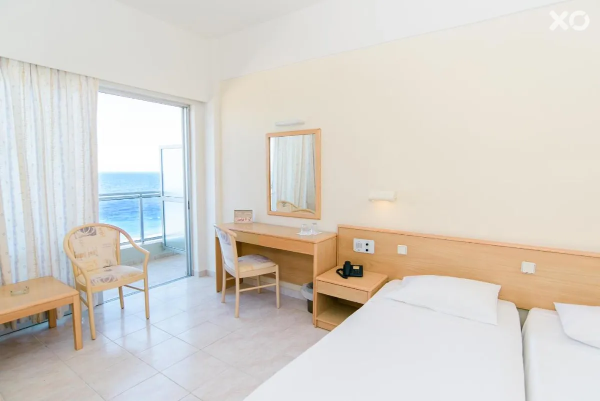 Riviera Hotel