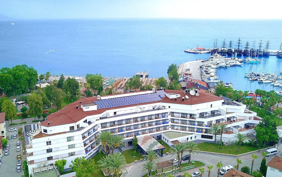 Imperial Turkiz Resort Hotel