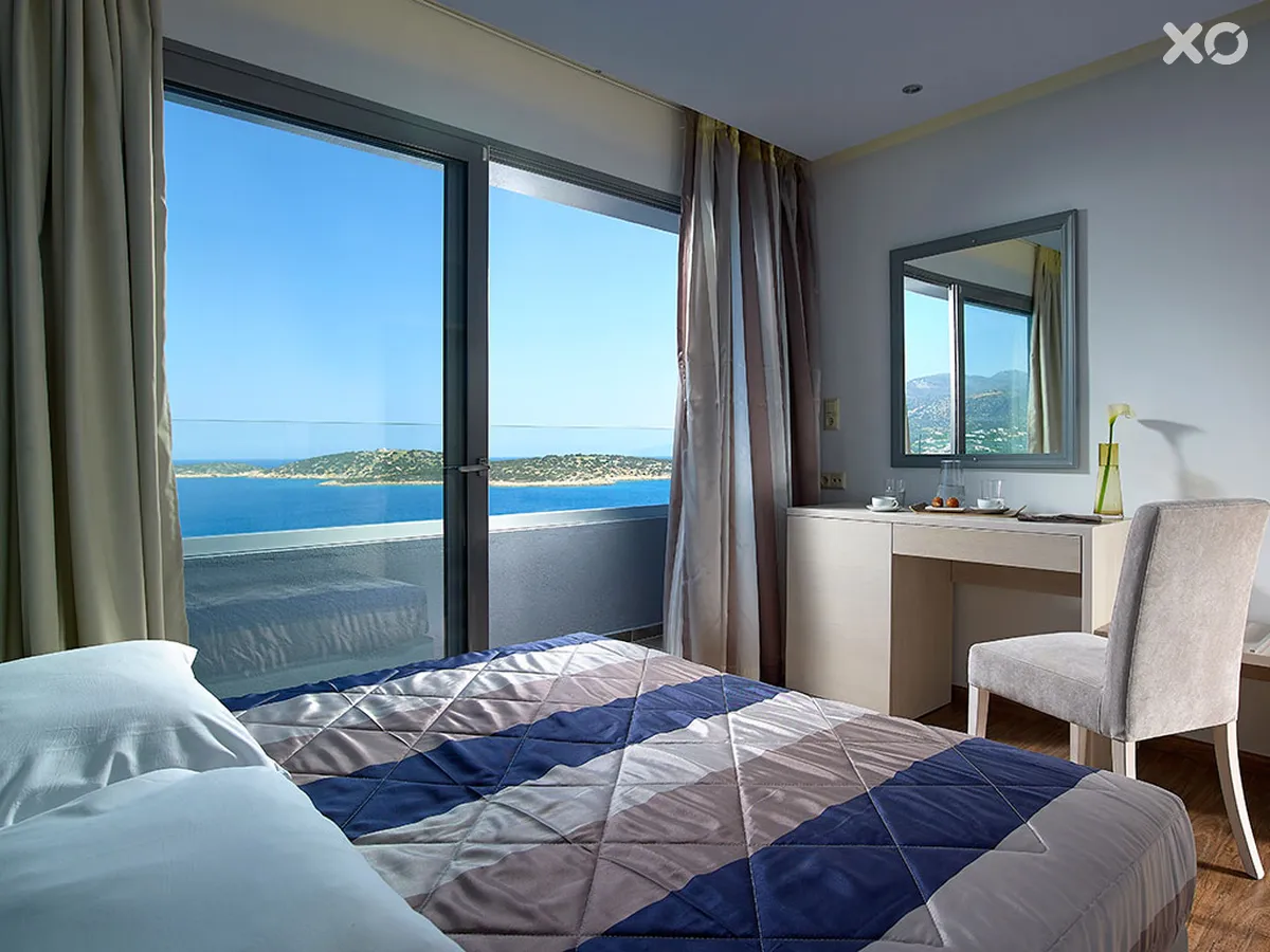 Mistral Bay Hotel