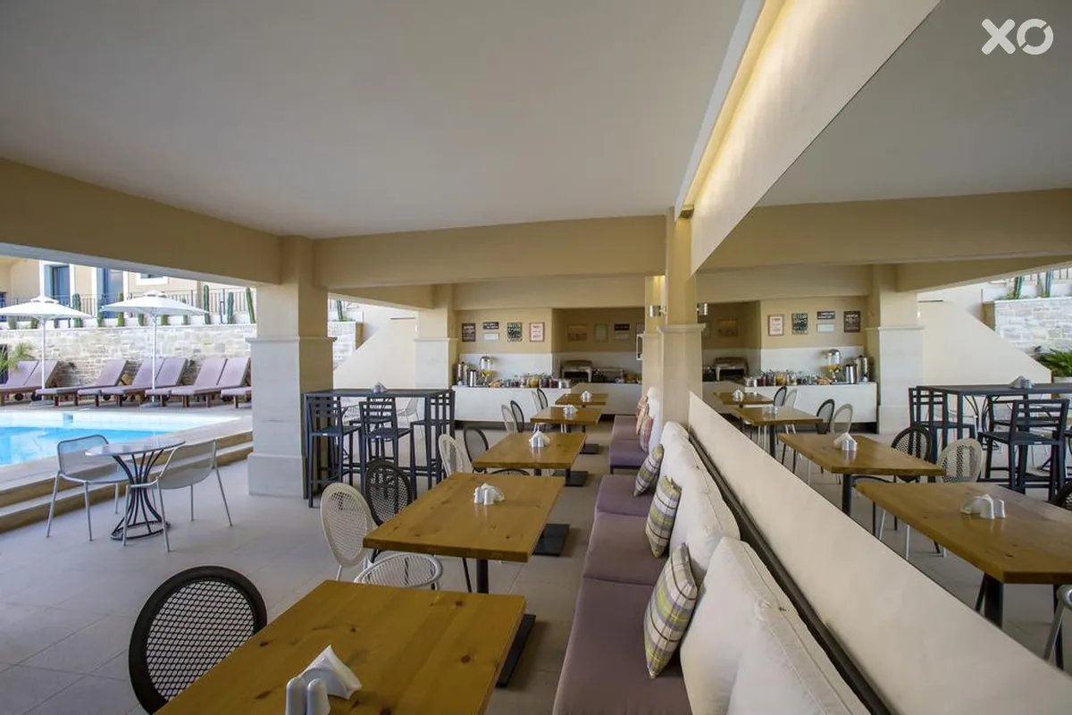 La Stella Apartments & Suites