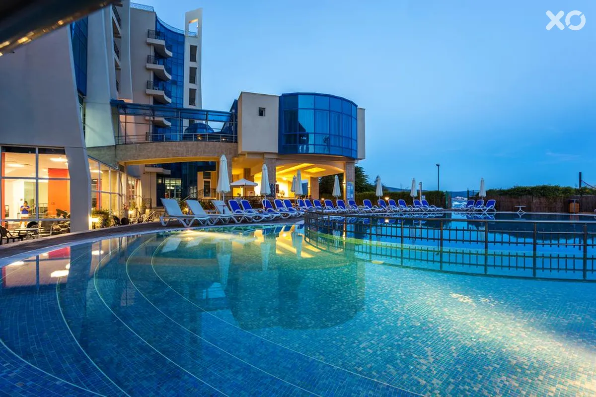 Blue Pearl Hotel