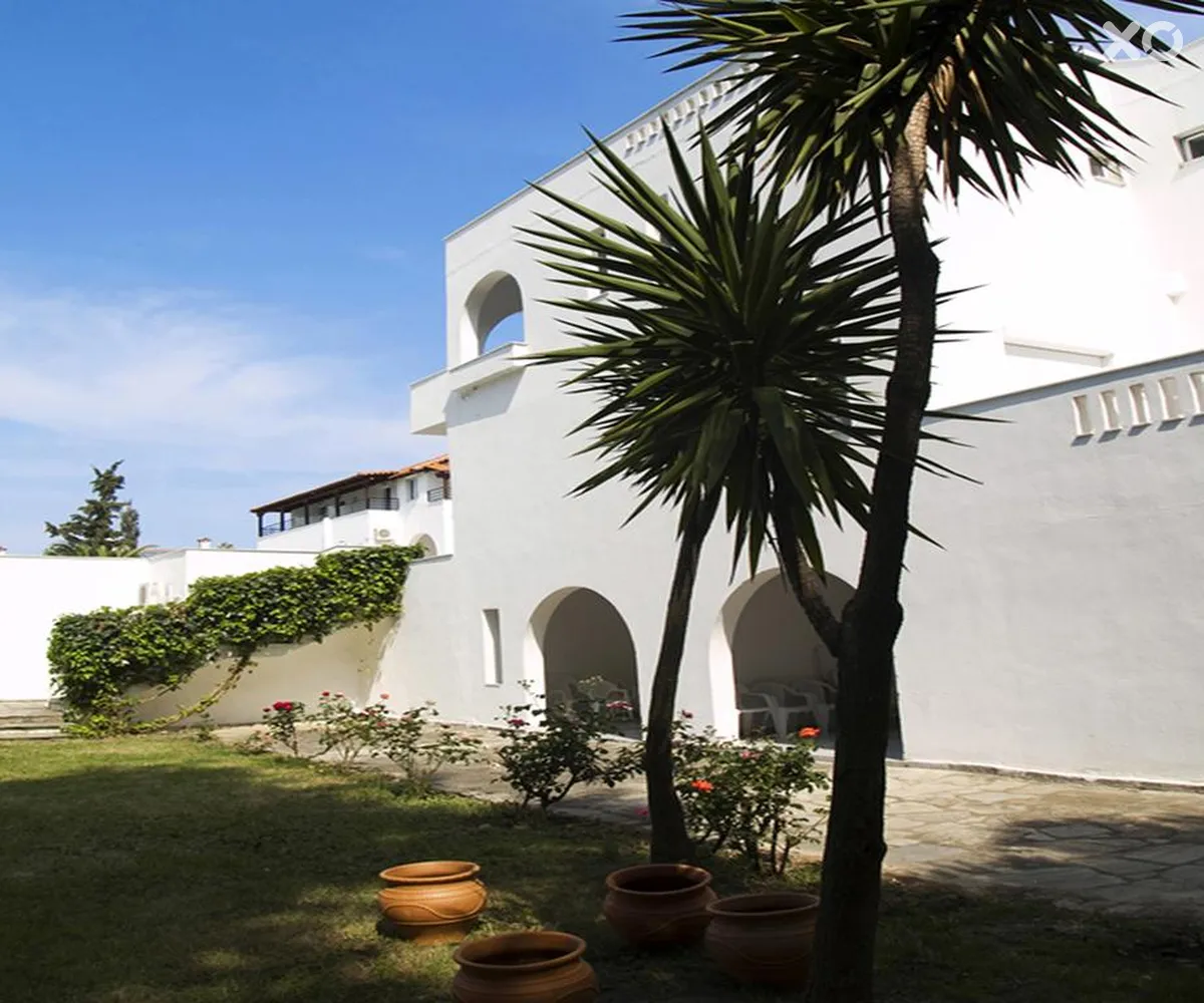 Theo Bungalows