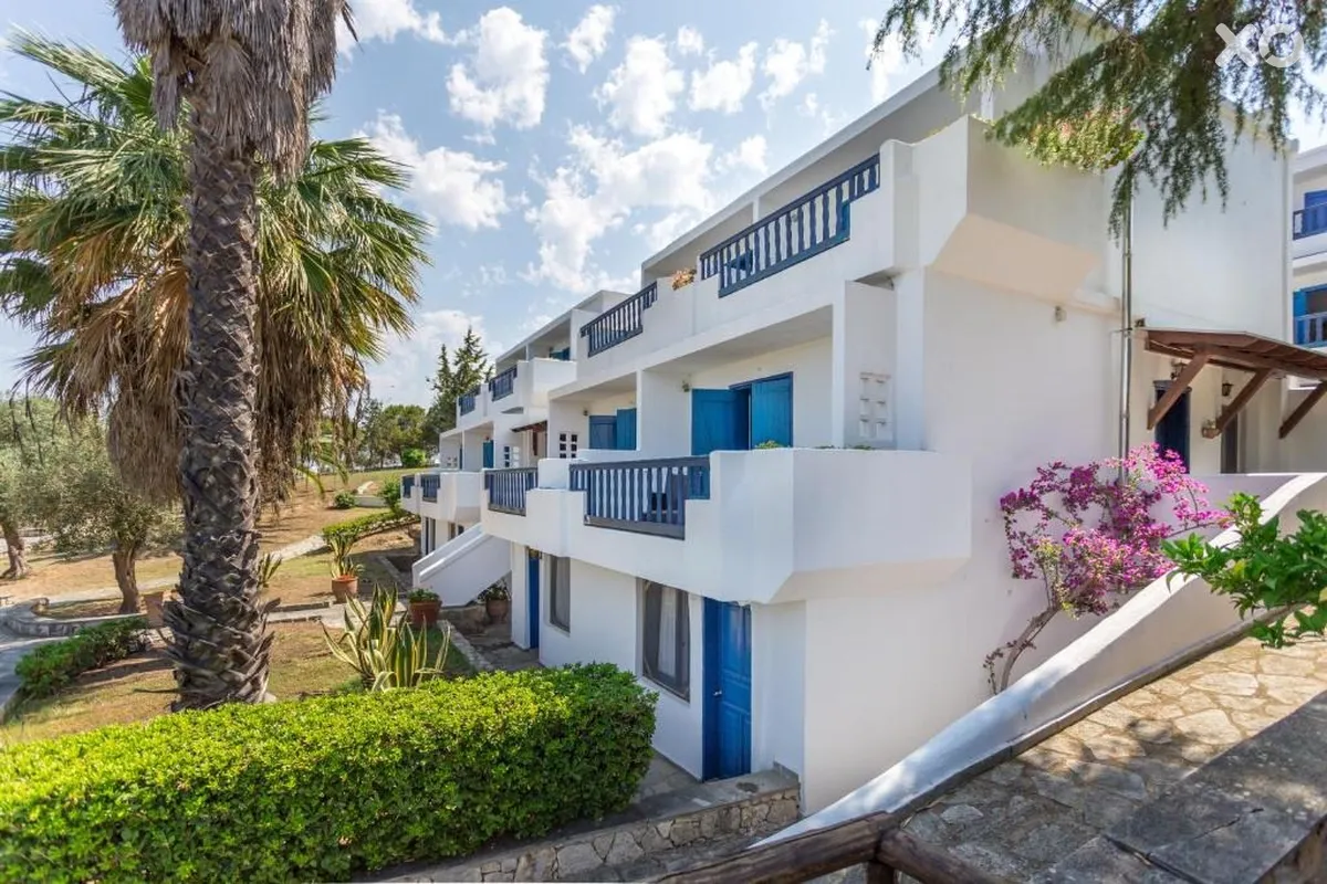 Agionissi Resort