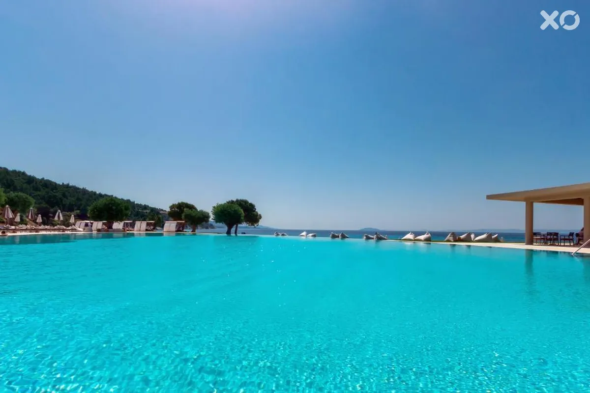 Ammoa Luxury Hotel & Sра Resort